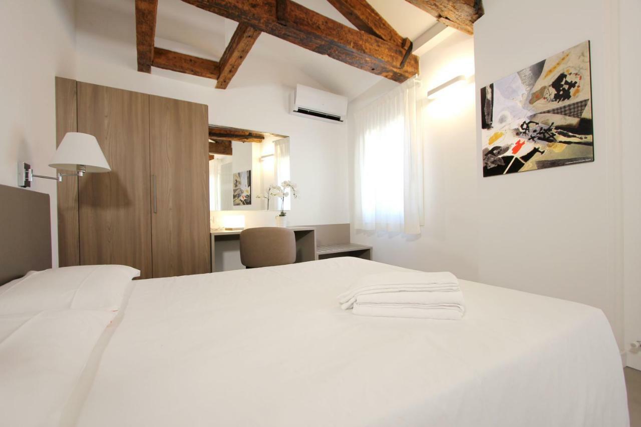 Residence Degli Artisti Venice Exterior photo